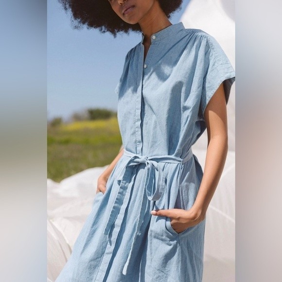 Trovata Birds of Paradis Classic Astrid Esy Dress Chambray - Picture 2 of 7